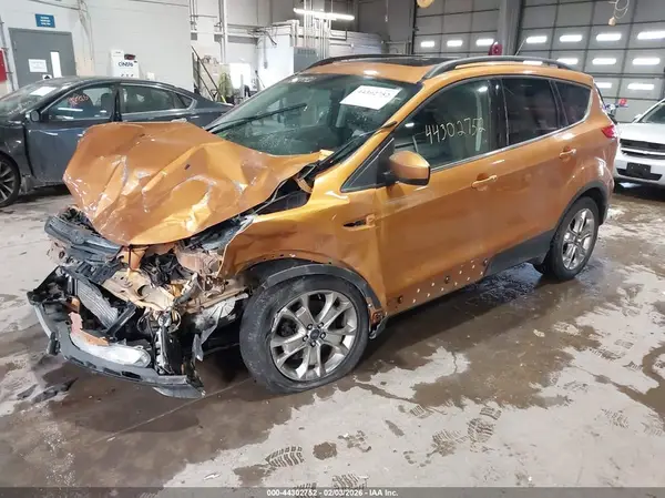 1FMCU9G99GUB01482 2016 FORD ESCAPE - Image 2