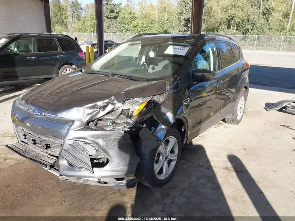 1FMCU9G99GUB24762 2016 FORD ESCAPE - Image 2