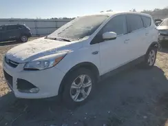 1FMCU9G99GUB44252 2016 FORD ESCAPE