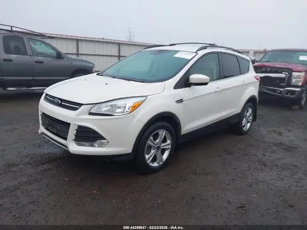 1FMCU9G99GUB84766 2016 FORD ESCAPE - Image 2