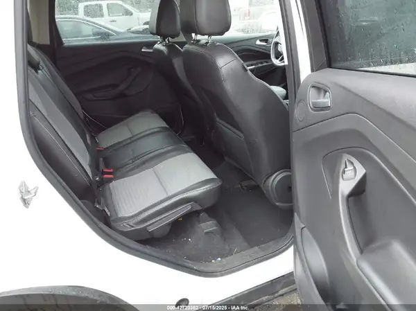 1FMCU9G99HUA04378 2017 FORD ESCAPE - Image 8