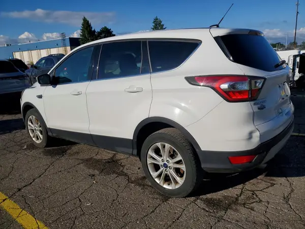 1FMCU9G99HUB08580 2017 FORD ESCAPE - Image 2