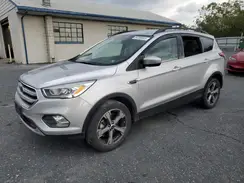 1FMCU9G99HUB35102 2017 FORD ESCAPE