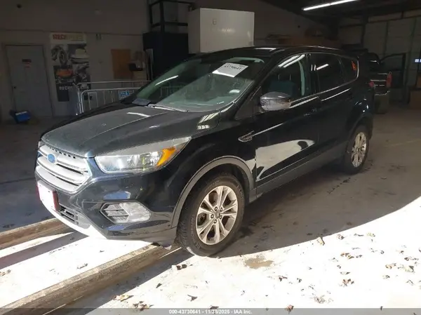 1FMCU9G99HUB67113 2017 FORD ESCAPE - Image 2