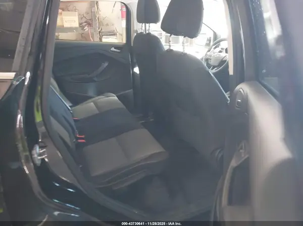 1FMCU9G99HUB67113 2017 FORD ESCAPE - Image 8