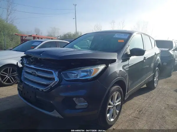 1FMCU9G99HUB71212 2017 FORD ESCAPE - Image 2