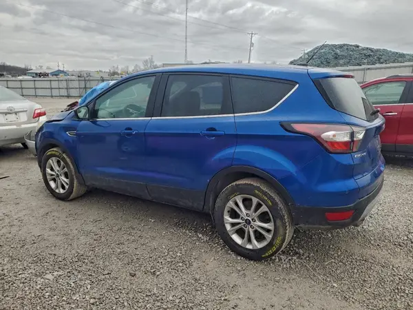 1FMCU9G99HUB76779 2017 FORD ESCAPE - Image 2