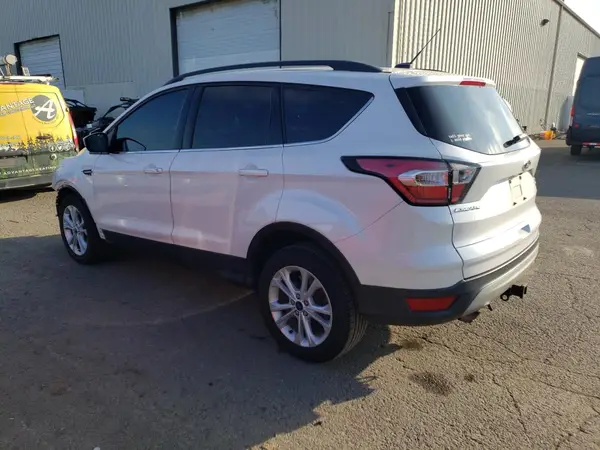 1FMCU9G99HUB82078 2017 FORD ESCAPE - Image 2