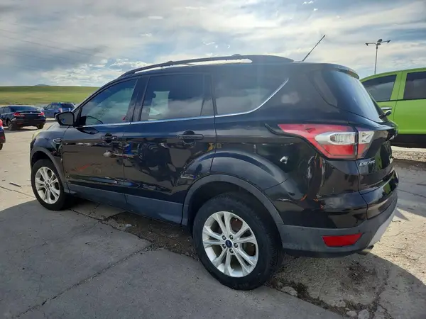 1FMCU9G99HUB94196 2017 FORD ESCAPE - Image 2
