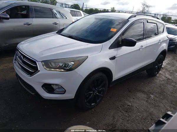 1FMCU9G99HUB98863 2017 FORD ESCAPE - Image 2