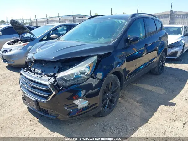 1FMCU9G99HUC15144 2017 FORD ESCAPE - Image 2