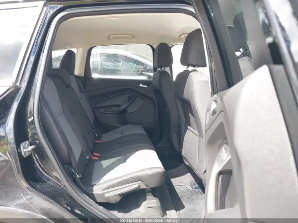 1FMCU9G99HUC29447 2017 FORD ESCAPE - Image 8