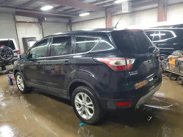 1FMCU9G99HUC89079 2017 FORD ESCAPE - Image 2