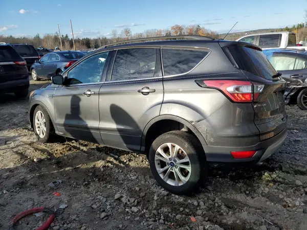 1FMCU9G99HUC91785 2017 FORD ESCAPE - Image 2