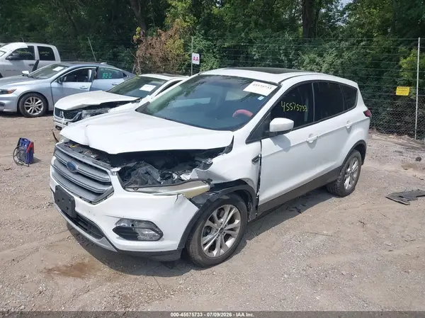 1FMCU9G99HUC96713 2017 FORD ESCAPE - Image 2
