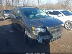 1FMCU9G99HUD02333 2017 FORD ESCAPE