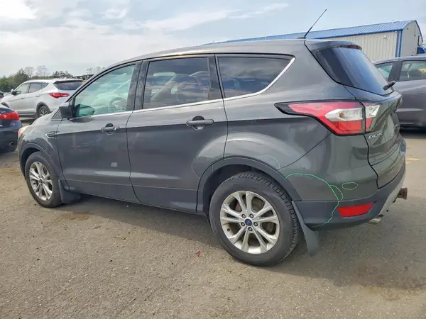 1FMCU9G99HUE13982 2017 FORD ESCAPE - Image 2