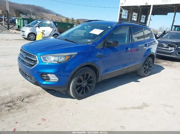1FMCU9G99HUE28739 2017 FORD ESCAPE - Image 2