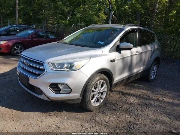 1FMCU9G99HUE61689 2017 FORD ESCAPE - Image 2