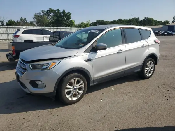 1FMCU9G99HUF01057 2017 FORD ESCAPE - Image 1