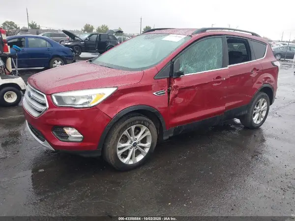 1FMCU9G99JUB48423 2018 FORD ESCAPE - Image 2