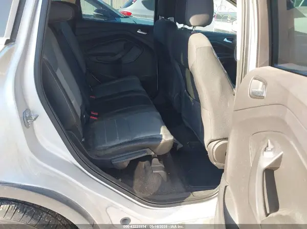 1FMCU9G9XGUA14366 2016 FORD ESCAPE - Image 8