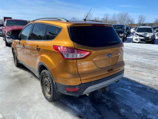 1FMCU9G9XGUA15811 2016 FORD ESCAPE - Image 2