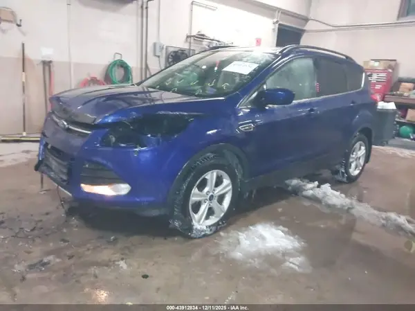 1FMCU9G9XGUA33595 2016 FORD ESCAPE - Image 2