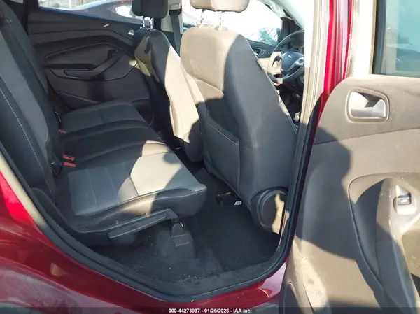 1FMCU9G9XGUA61414 2016 FORD ESCAPE - Image 8
