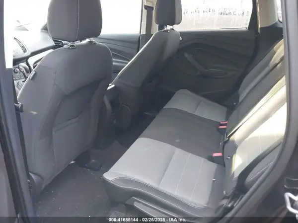 1FMCU9G9XGUA69318 2016 FORD ESCAPE - Image 8