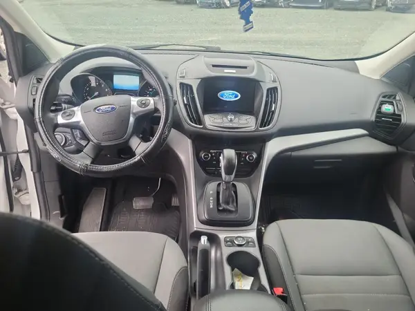 1FMCU9G9XGUA70887 2016 FORD ESCAPE - Image 8