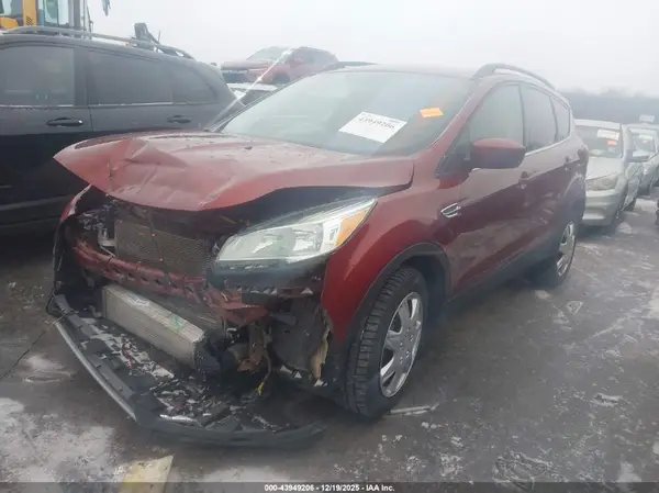 1FMCU9G9XGUA78844 2016 FORD ESCAPE - Image 2