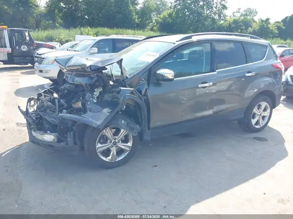 1FMCU9G9XGUA92422 2016 FORD ESCAPE - Image 2