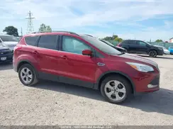 1FMCU9G9XGUB01622 2016 FORD ESCAPE