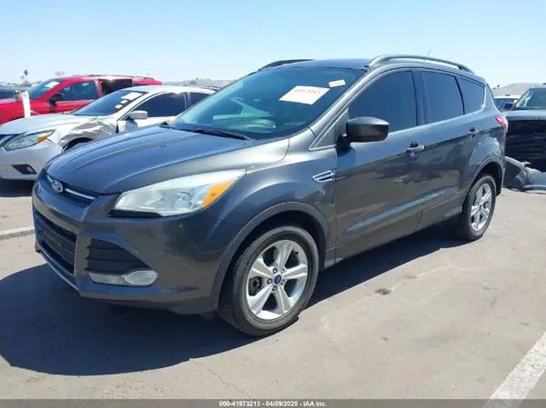 1FMCU9G9XGUB19280 2016 FORD ESCAPE - Image 2