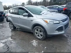 1FMCU9G9XGUB29467 2016 FORD ESCAPE