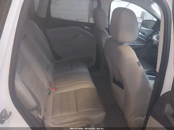 1FMCU9G9XGUB79950 2016 FORD ESCAPE - Image 8