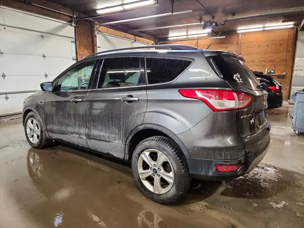 1FMCU9G9XGUB90205 2016 FORD ESCAPE - Image 2