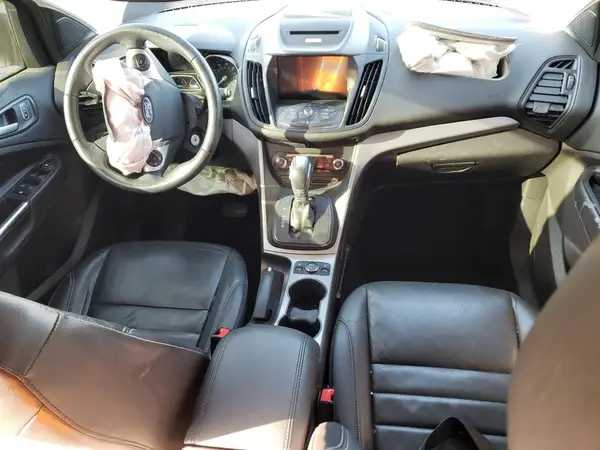 1FMCU9G9XGUC10419 2016 FORD ESCAPE - Image 8
