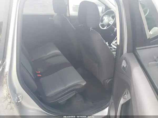 1FMCU9G9XGUC12901 2016 FORD ESCAPE - Image 8