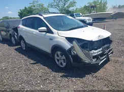 1FMCU9G9XGUC16916 2016 FORD ESCAPE
