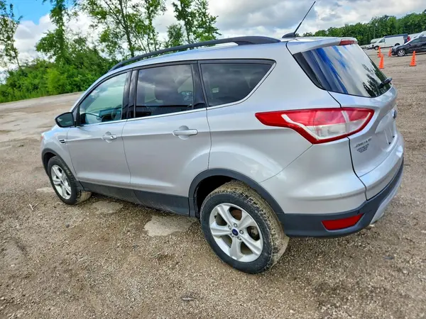 1FMCU9G9XGUC37071 2016 FORD ESCAPE - Image 2