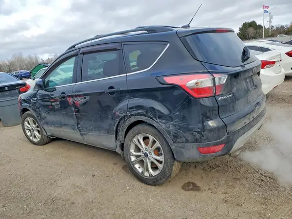 1FMCU9G9XHUA16796 2017 FORD ESCAPE - Image 2