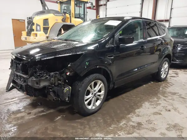 1FMCU9G9XHUA24235 2017 FORD ESCAPE - Image 2