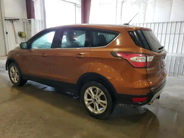 1FMCU9G9XHUA24526 2017 FORD ESCAPE - Image 2