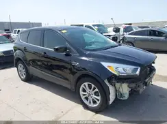 1FMCU9G9XHUA24817 2017 FORD ESCAPE