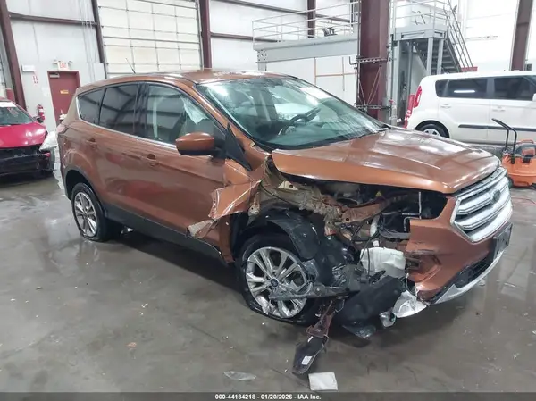 1FMCU9G9XHUA51628 2017 FORD ESCAPE - Image 1