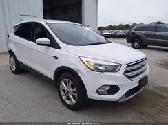 1FMCU9G9XHUA62869 2017 FORD ESCAPE