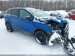 1FMCU9G9XHUA66257 2017 FORD ESCAPE
