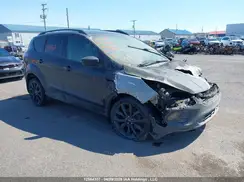 1FMCU9G9XHUA66422 2017 FORD ESCAPE